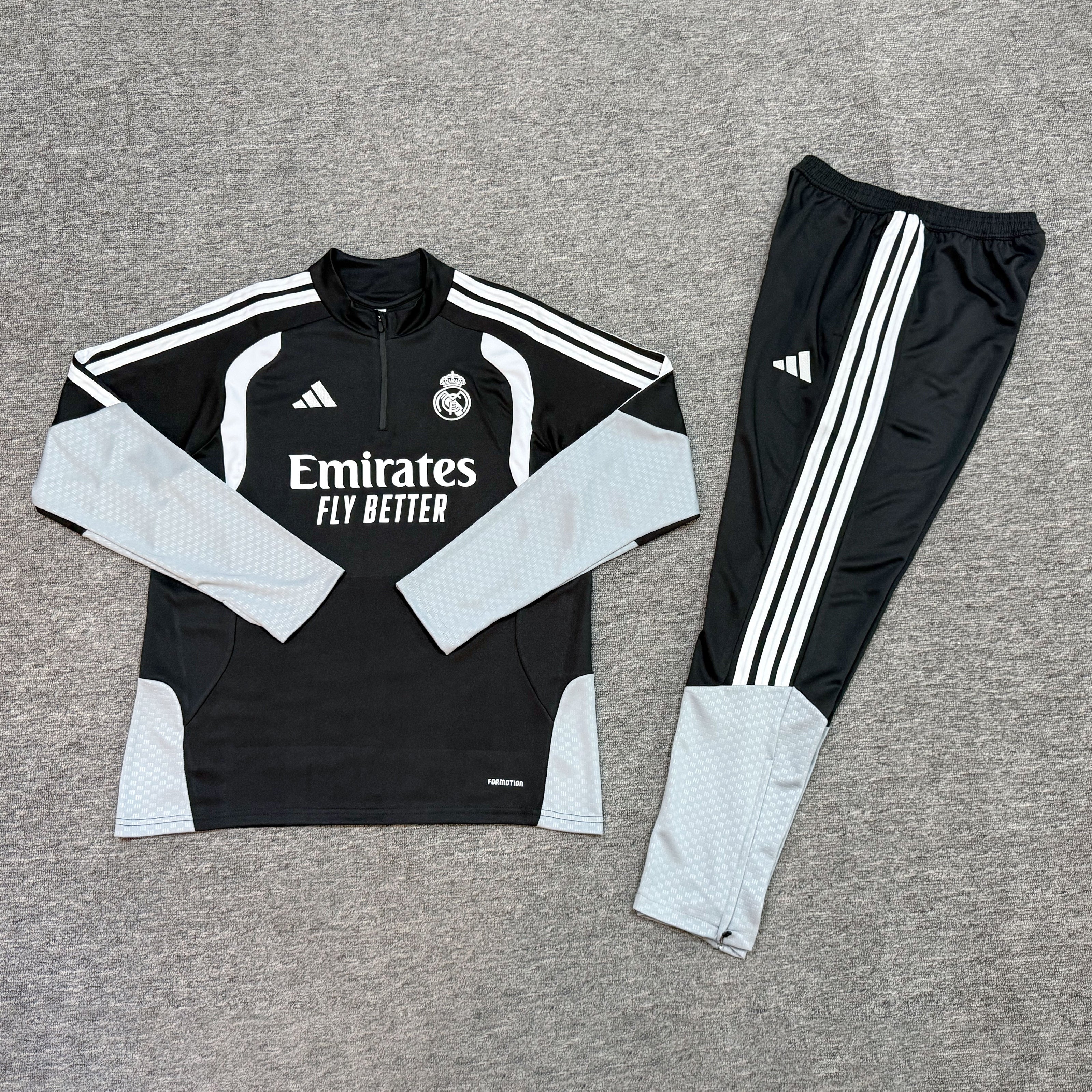 Real Madrid Trainingsanzug Set (Halb Zipper)